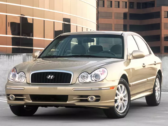 هیوندای سوناتا 2004 Hyundai Sonata